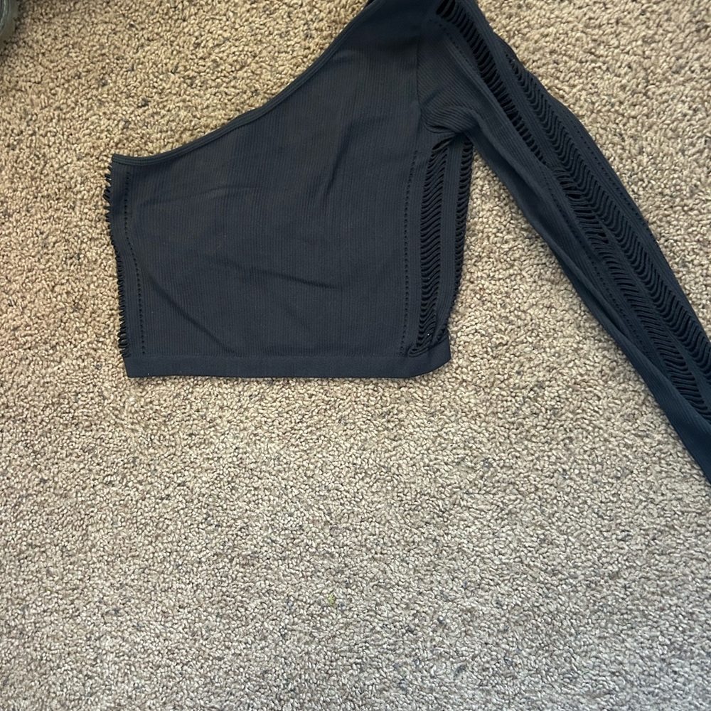 Black One-Shoulder Top
